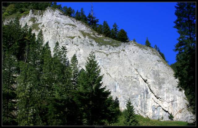 046-Biela skala, Vráta.jpg